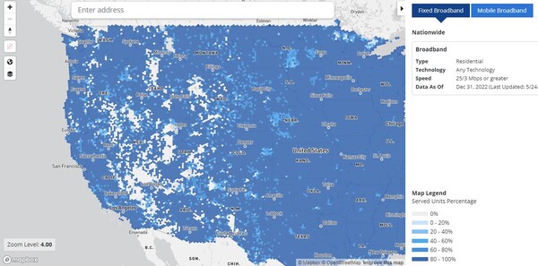 FCC가 운영하는 미국 광대역 인터넷 분포지도. 파란색이 진할수록 보급률이 높은 지역이다. [자료=FCC  National Broadband Map]