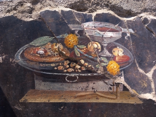 폼페이 유적지구에서 발굴한 피자가 그려진 벽화 [사진=Pompeii Archaeological Site]